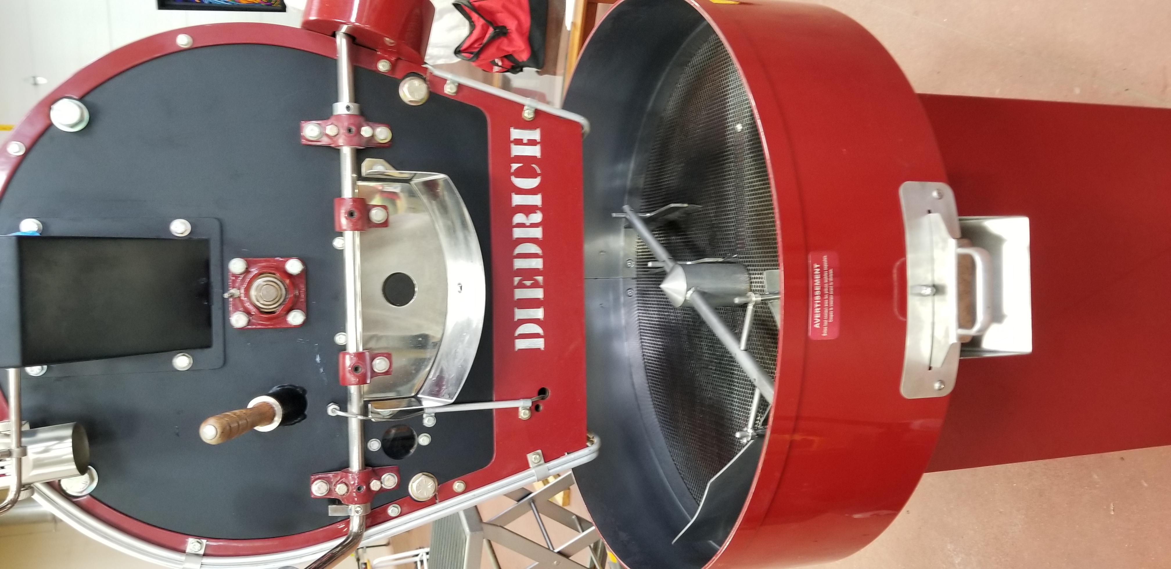 2006 Diedrich IR-12 front view showing faceplate and cooling tray with agitator arms